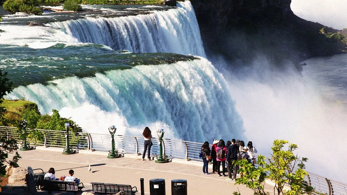 10 Awesome Things to Do in Niagara Falls